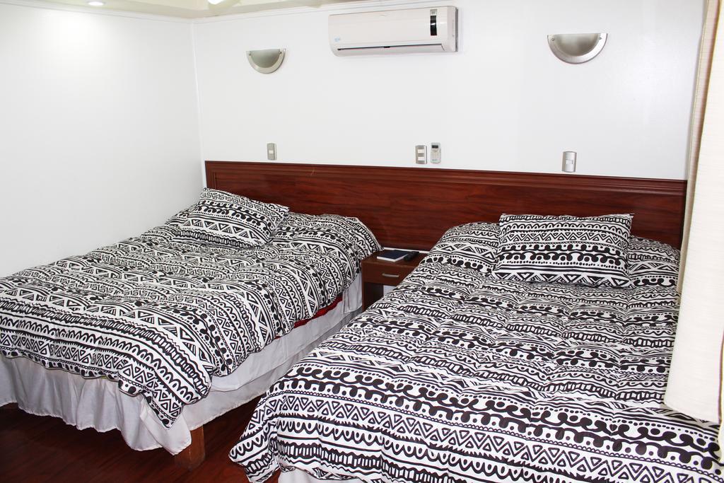 Residencial Victoria Said Hotel Linares Exterior foto